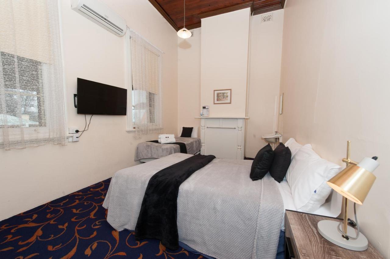 Riverina Hotel Holbrook Eksteriør billede